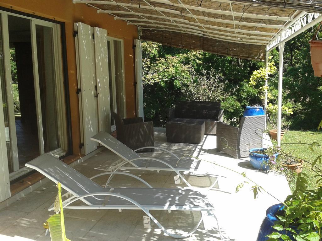 Вилла Entre Nimes Et Arles Бельгард Экстерьер фото